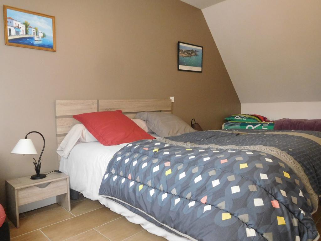 Les Gites De Kerroyal Garlan Luaran gambar