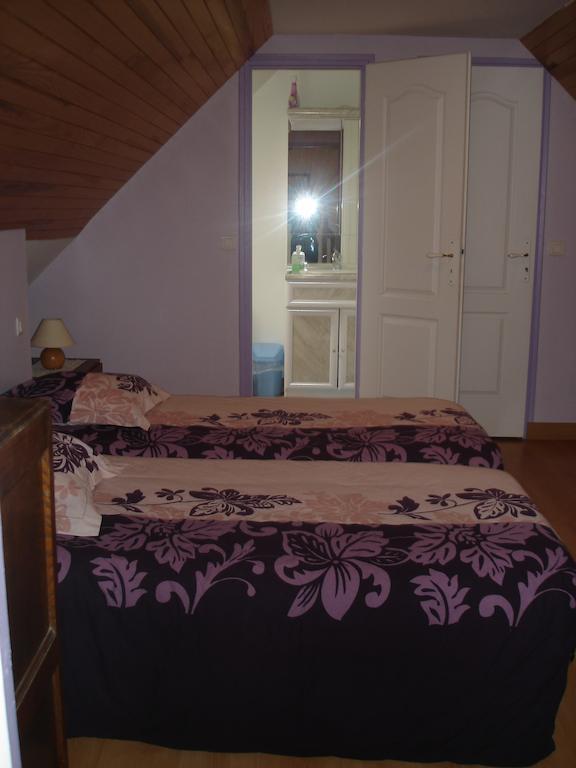 Les Gites De Kerroyal Garlan Bilik gambar